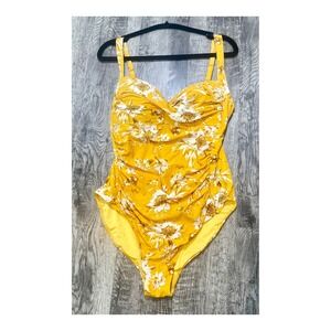 Nip Tuck Swim Yellow Floral One Piece Swimsuit Ruched Tummy Control Women Sz 12
